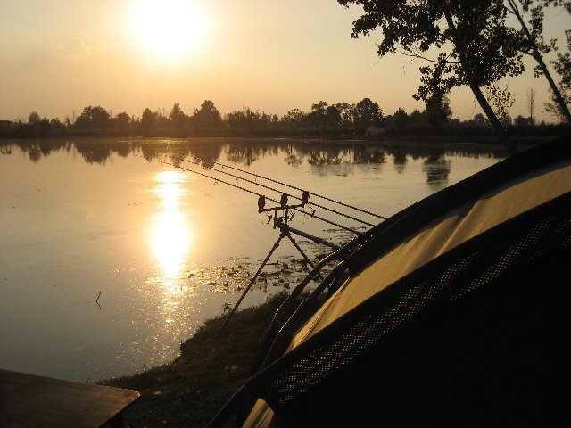 Oscasale 10-11 settembre 2011 - Carpfishing 009.jpg