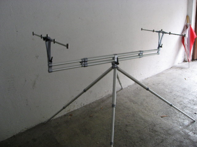 rod pod 002.jpg