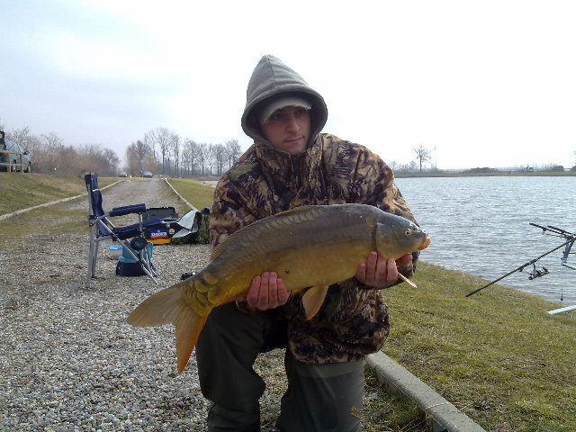 21022010339.jpg