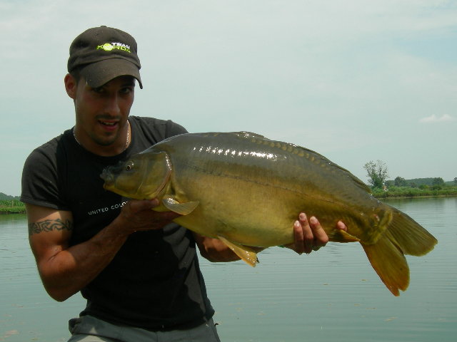 Lago aurora 005.jpg