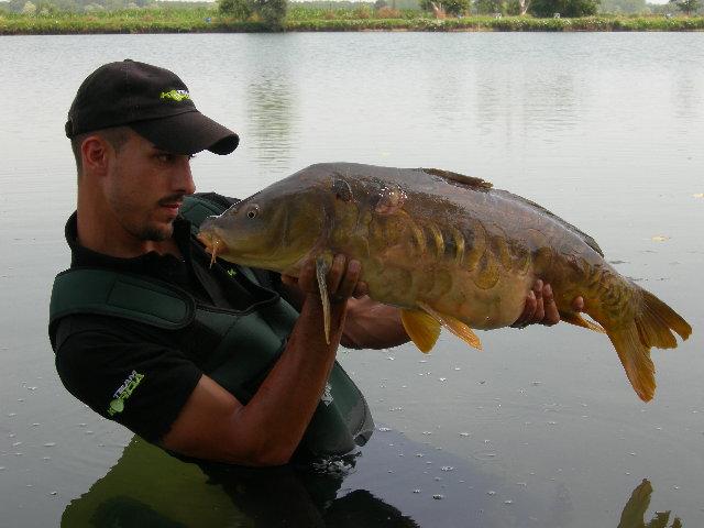 Lago Aurora (14).jpg